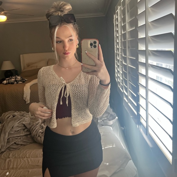 Meet your Posher, Justice - Picture 2 of 14